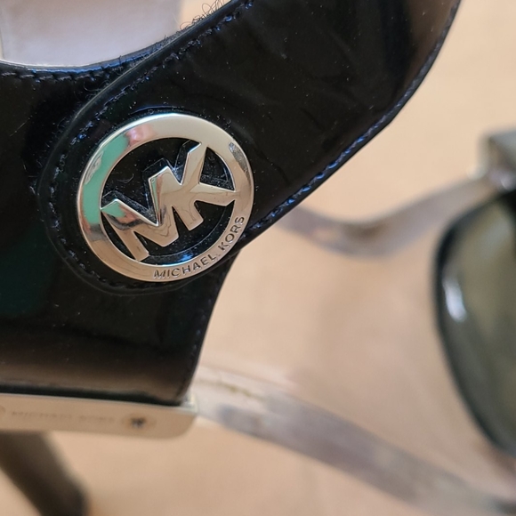 Michael Kors Sandals - Picture 8 of 10